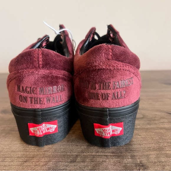 VANS Disney x Old Skool Poison Apple Stackform Unisex Shoe Size 5 or 6.5 - Picture 5 of 11